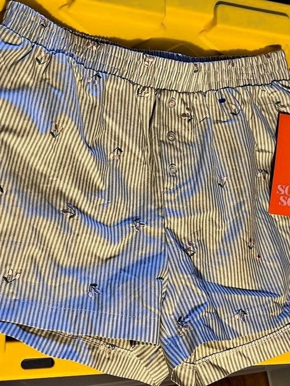 Social Scene Striped Floral Shorts in Blue & White Size Medium NWT